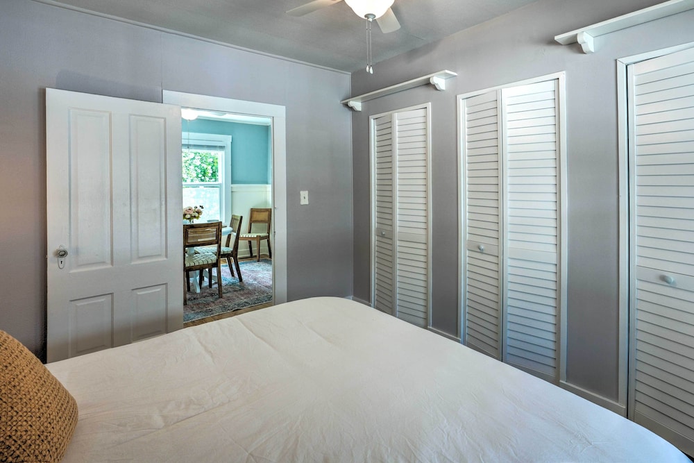 Walk to Main St: Historic Cottage in Sutter Creek view 4