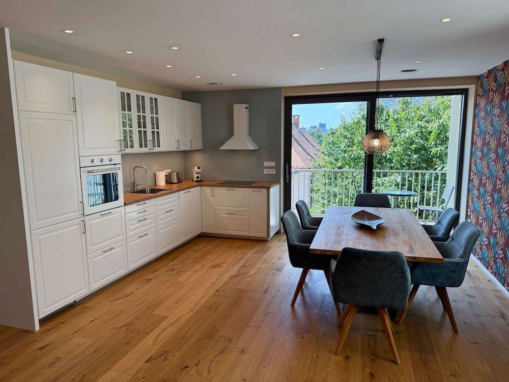Crown Residence Luxury 2BR in Ljubljana Downtown