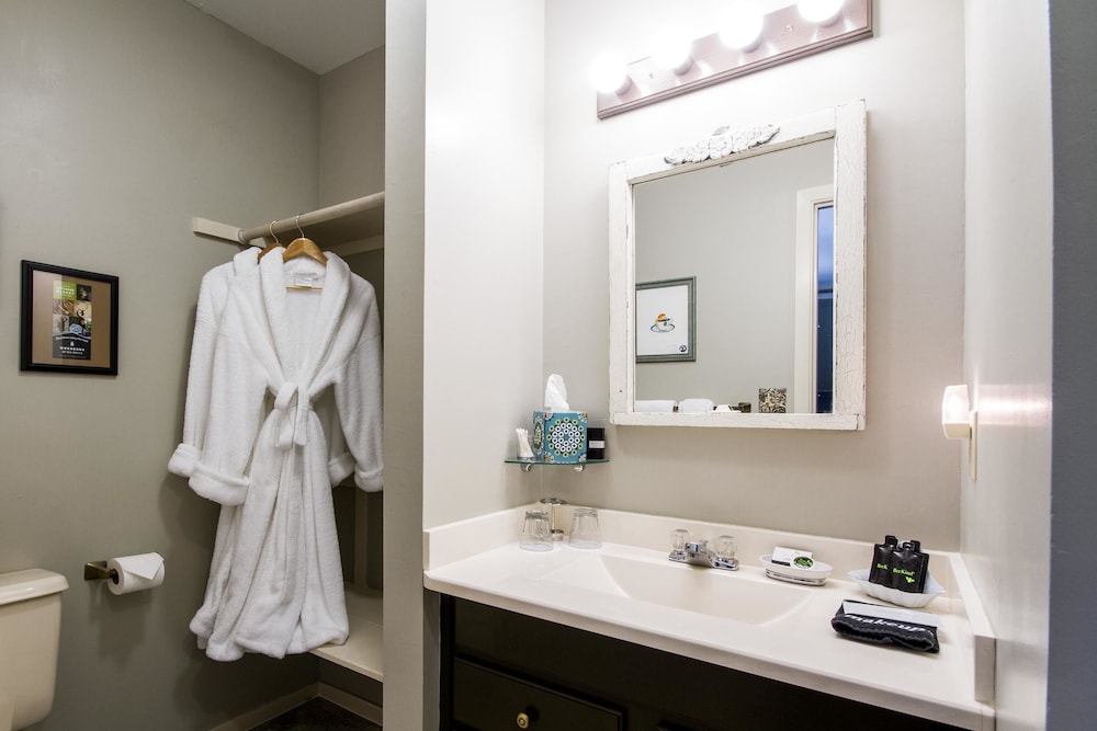 Ashland Vacations - Oak Hill Bed Breakfast - Property Image 20
