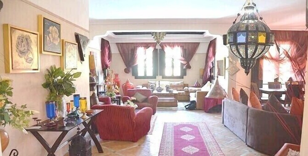 lounge