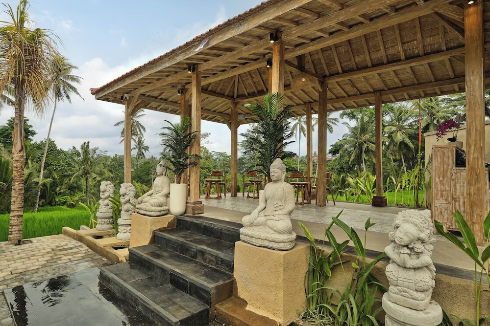Griya Dukuh Ubud Villa