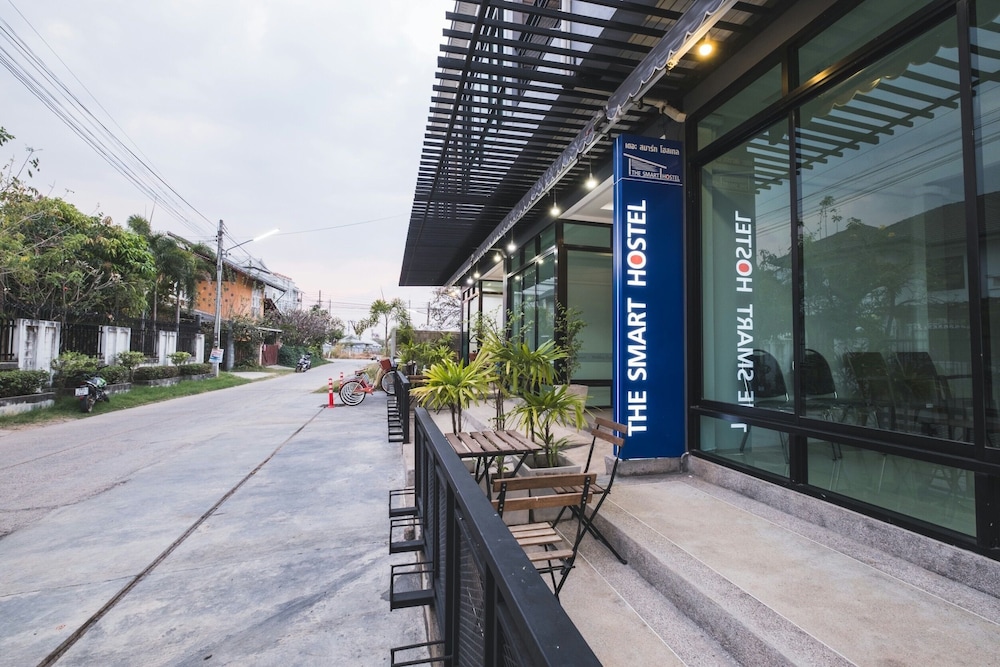 The Smart Hostel
