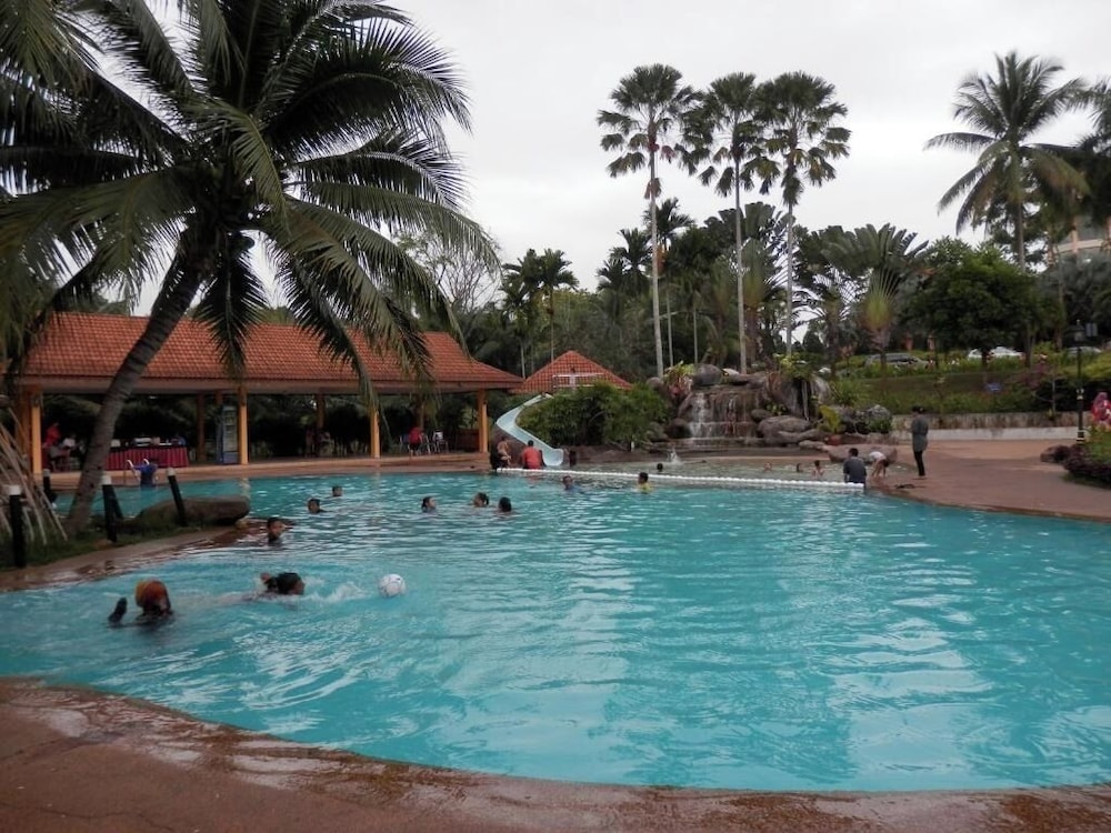 Felda Residence Tekam