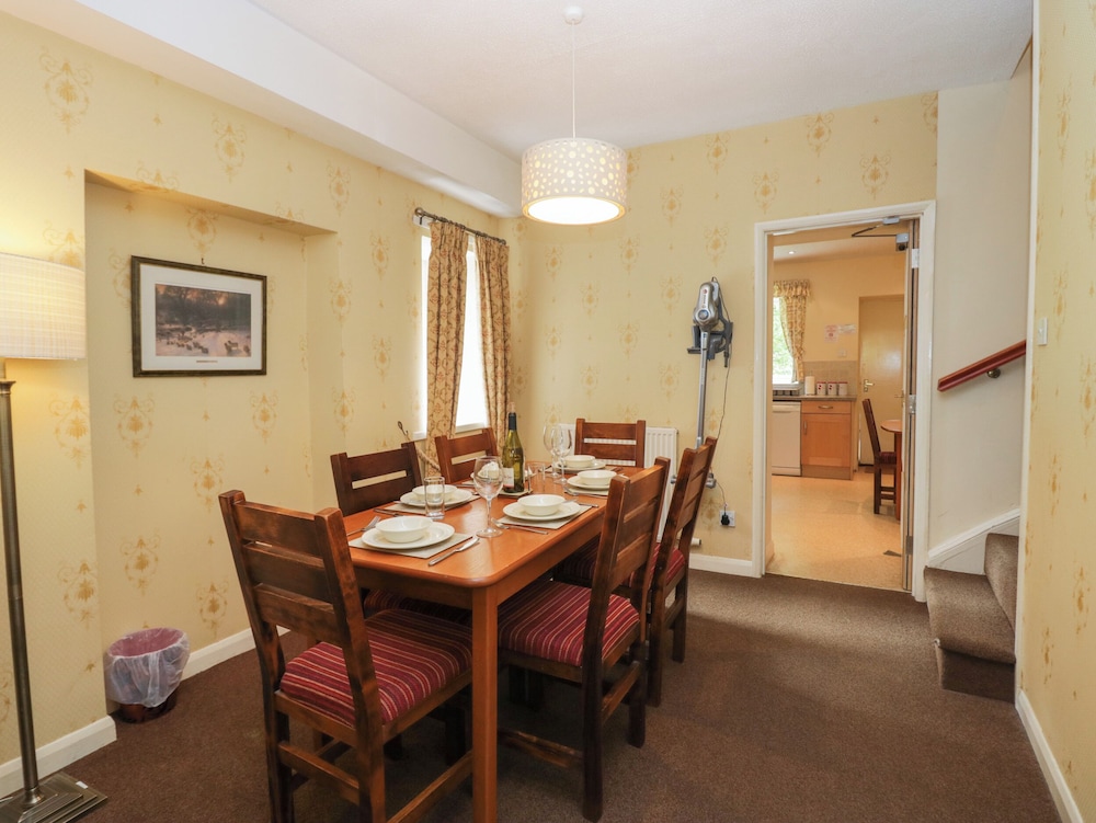 Garden Cottage No 2