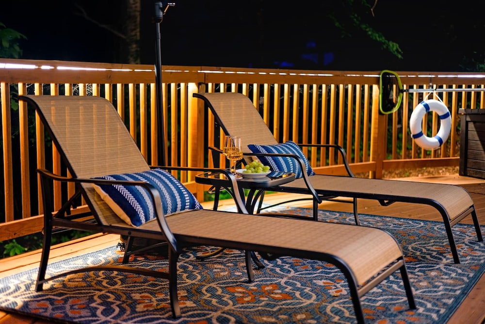 ATL Cascade Oasis - Pool Spa Arcade Pool Tbl