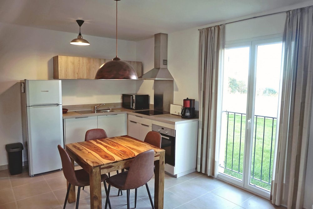 Mor102 - Appartement vue mer - 100m de la Plage