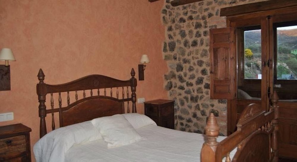 Casa Rural La Toza view 3