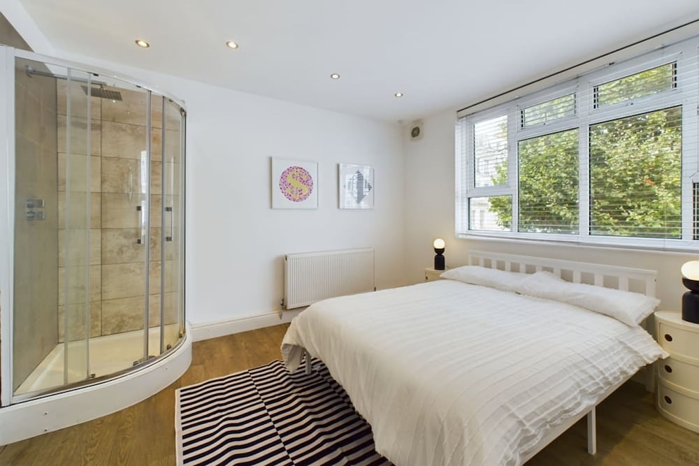 The Earl s Court Hideaway - Warm 3bdr House