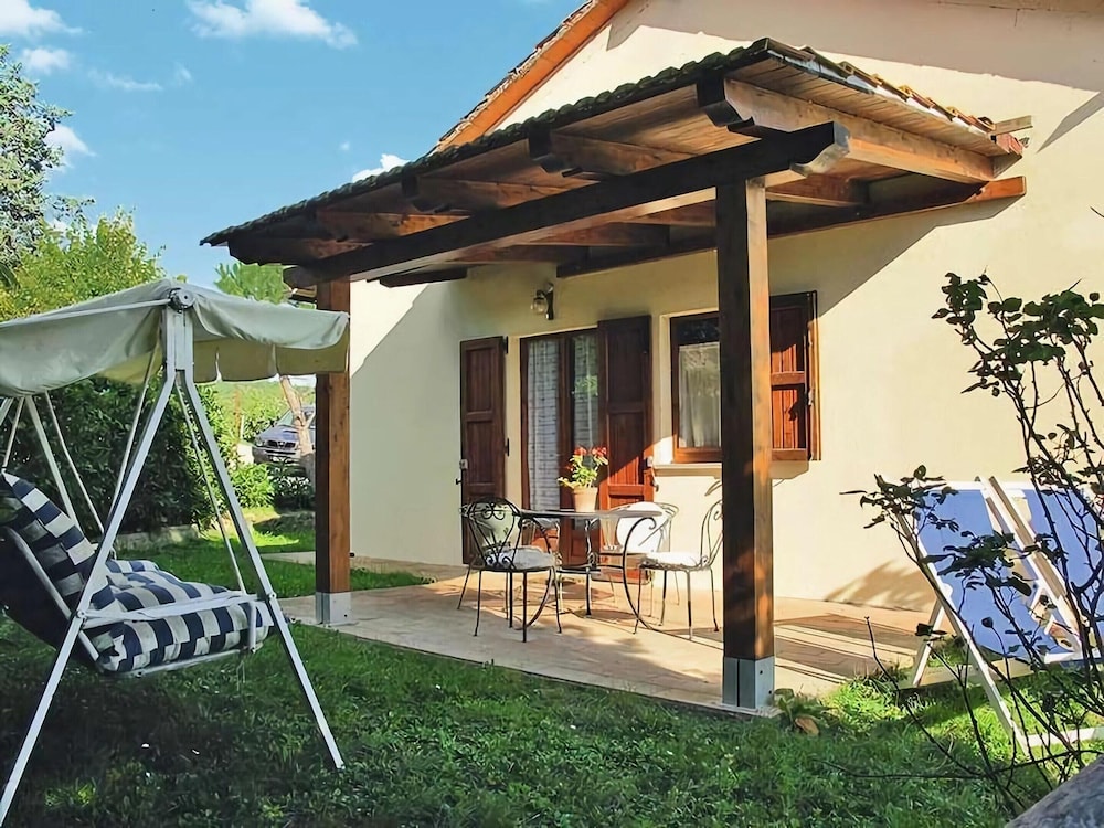 Apartment Monte Santa Maria With Pool Views