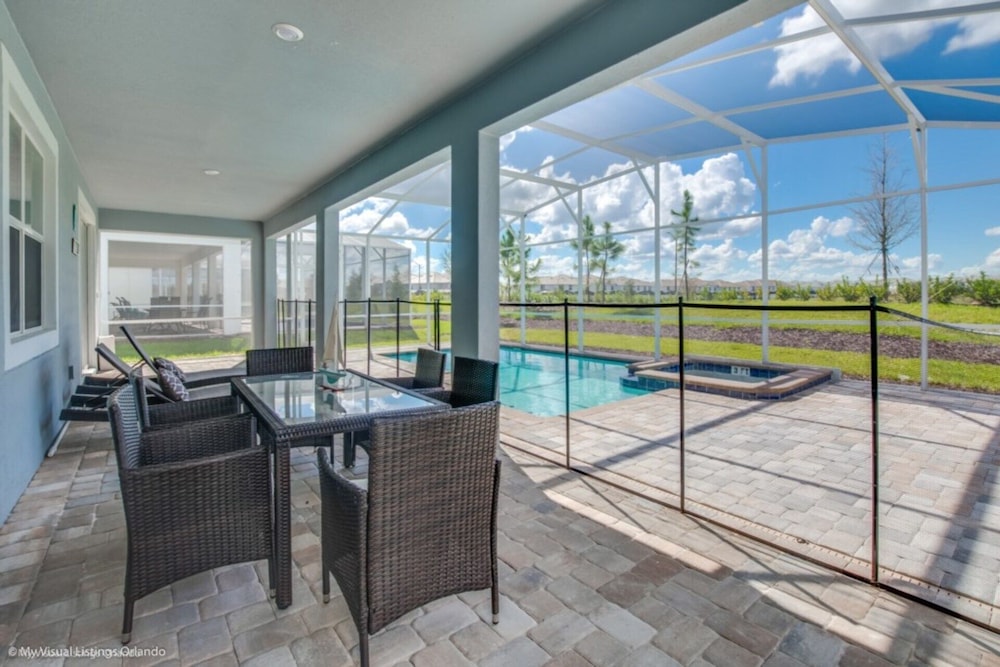 Luxury 5 Bedroom Villa on Champions Gate Resort, Orlando Villa 2525 - Image 1