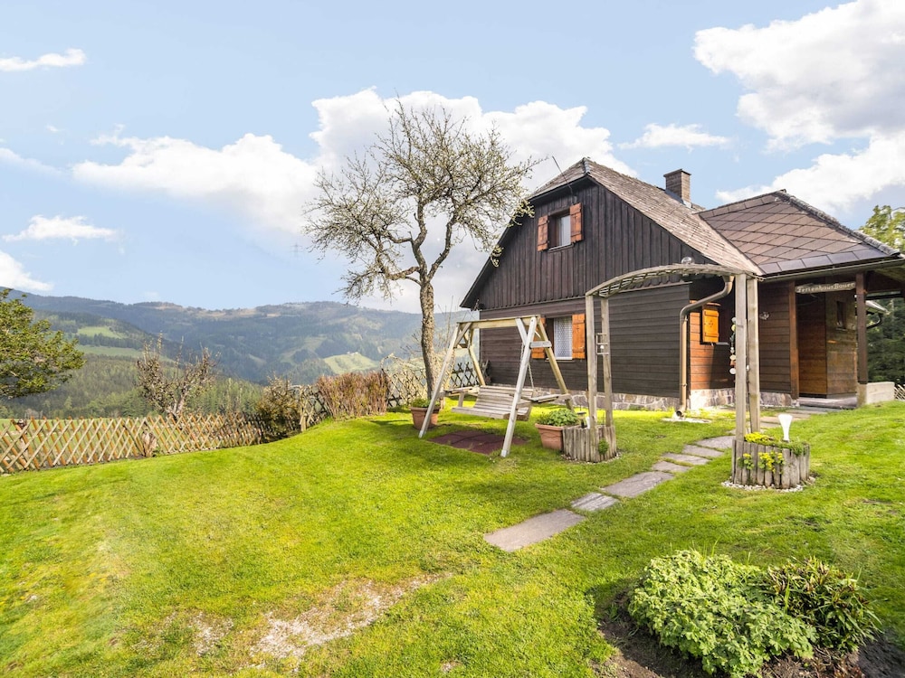 Chalet in Kalchberg Near Klippitztorl Ski