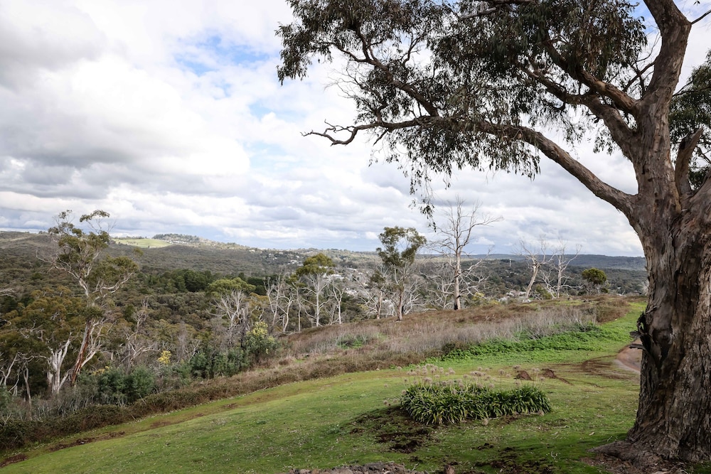 Clifftop at Hepburn