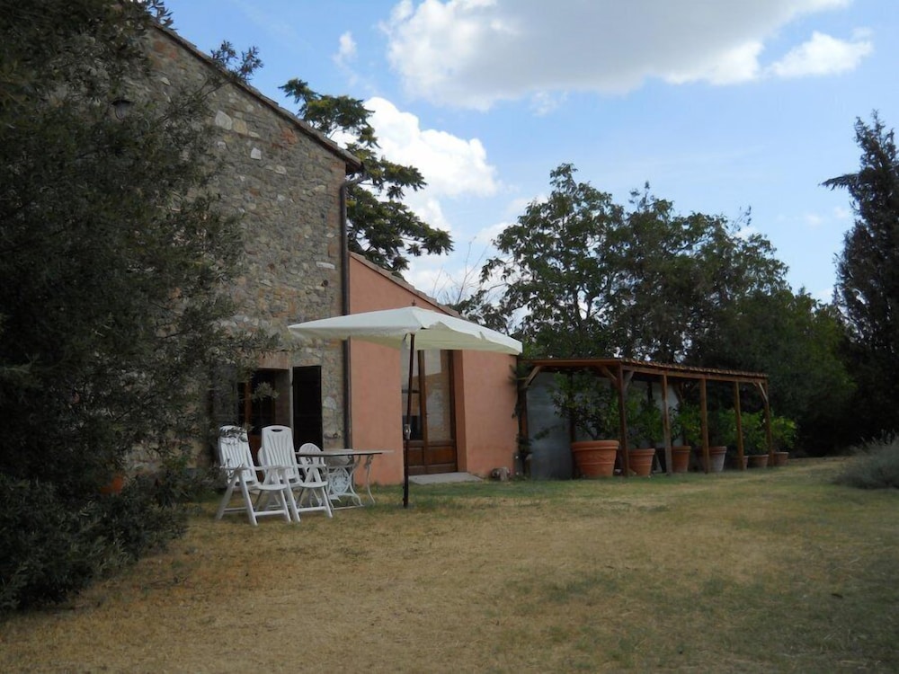 Agriturismo La Badiola