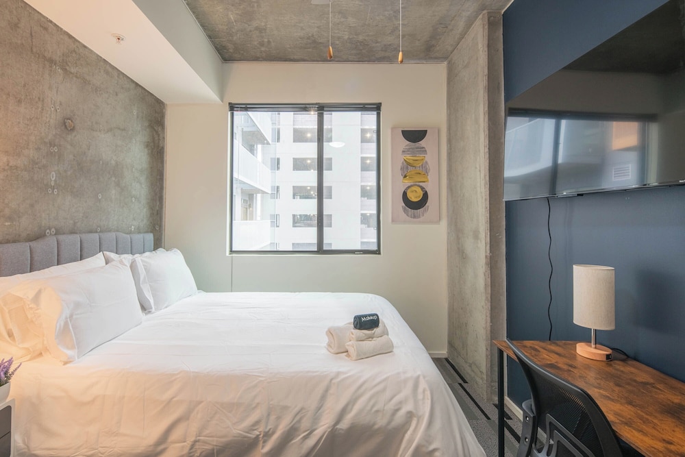 ROVE LIVING/KL - Roosevelt Point
