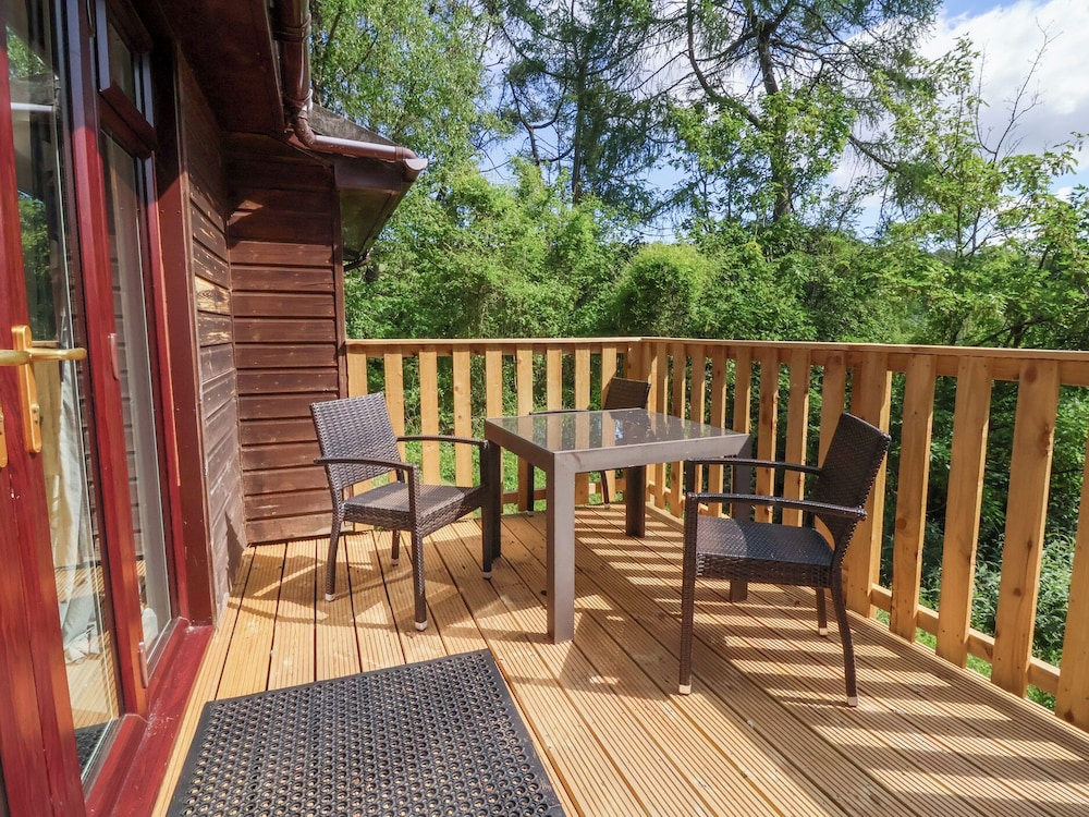 Chalet Log Cabin C9