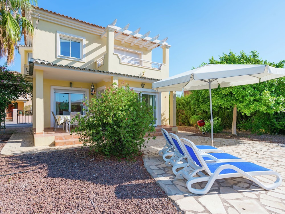 Modern Villa in Murcia With Swimming Pool photo 2