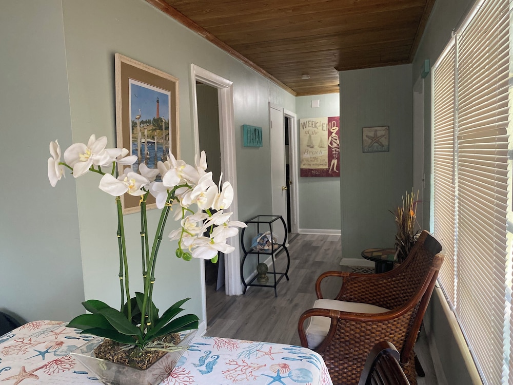 Banana Beach Retreat
