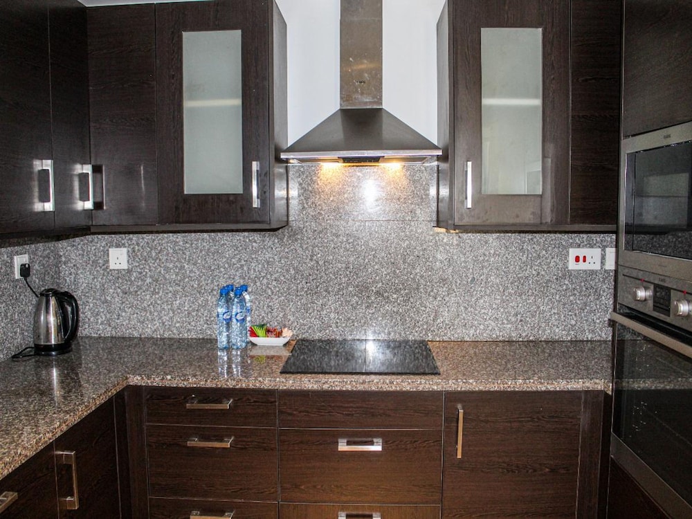 Luxurious Marina View Stay