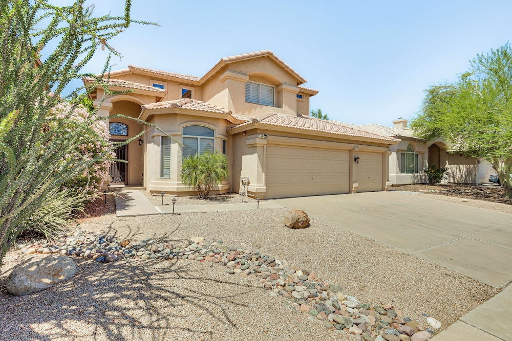 Family Gem w/ Spacious Outdoor Oasis in Scottsdale
