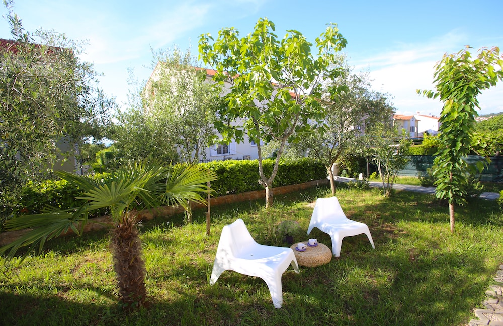 Apartments Melin