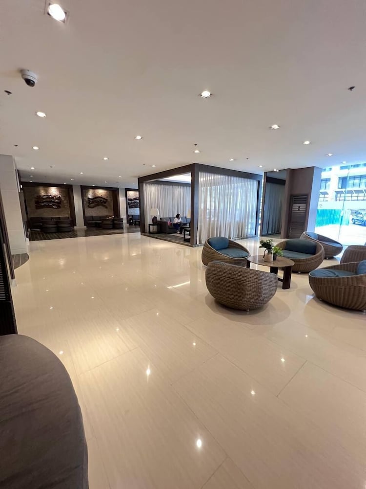 SHORE 1 RESIDENCES