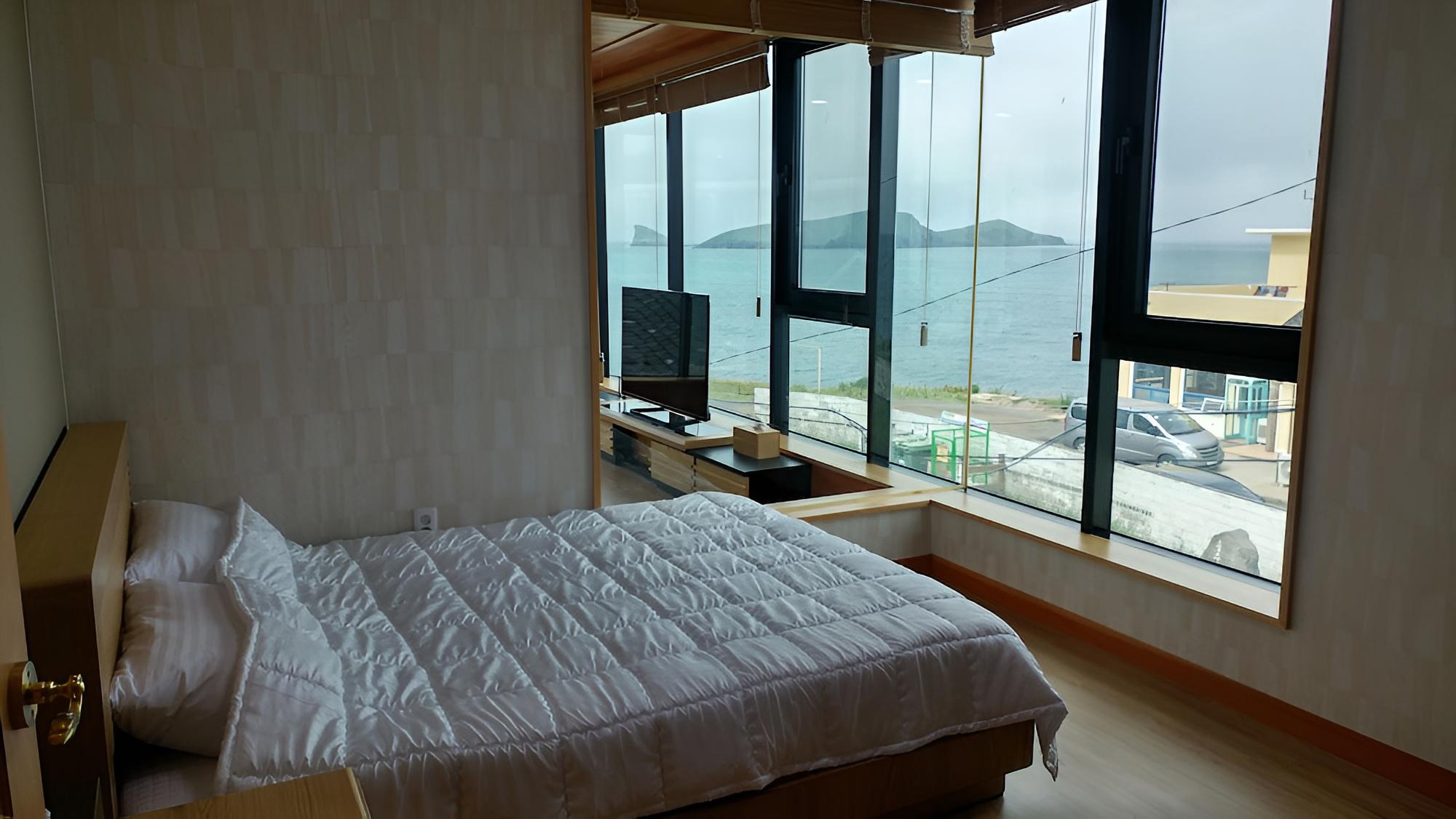 Seaside View Pension