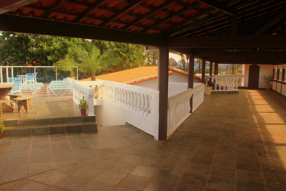 Casa & Mar Colonial