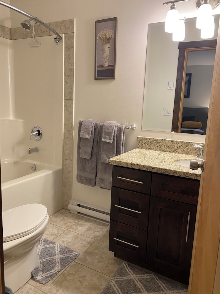 Davis Brook Retreat