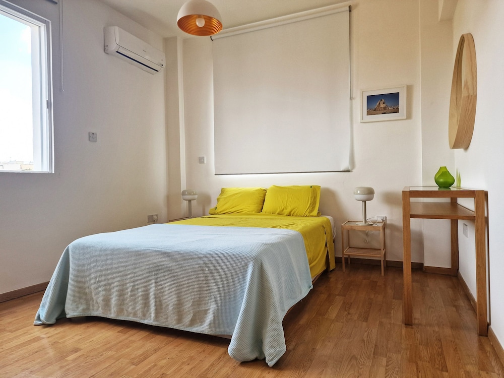 56 NIC - Stay Space View Apartment