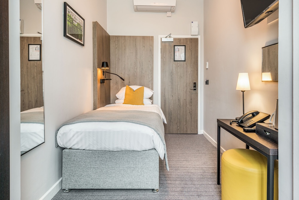 The Princes Square Hotel