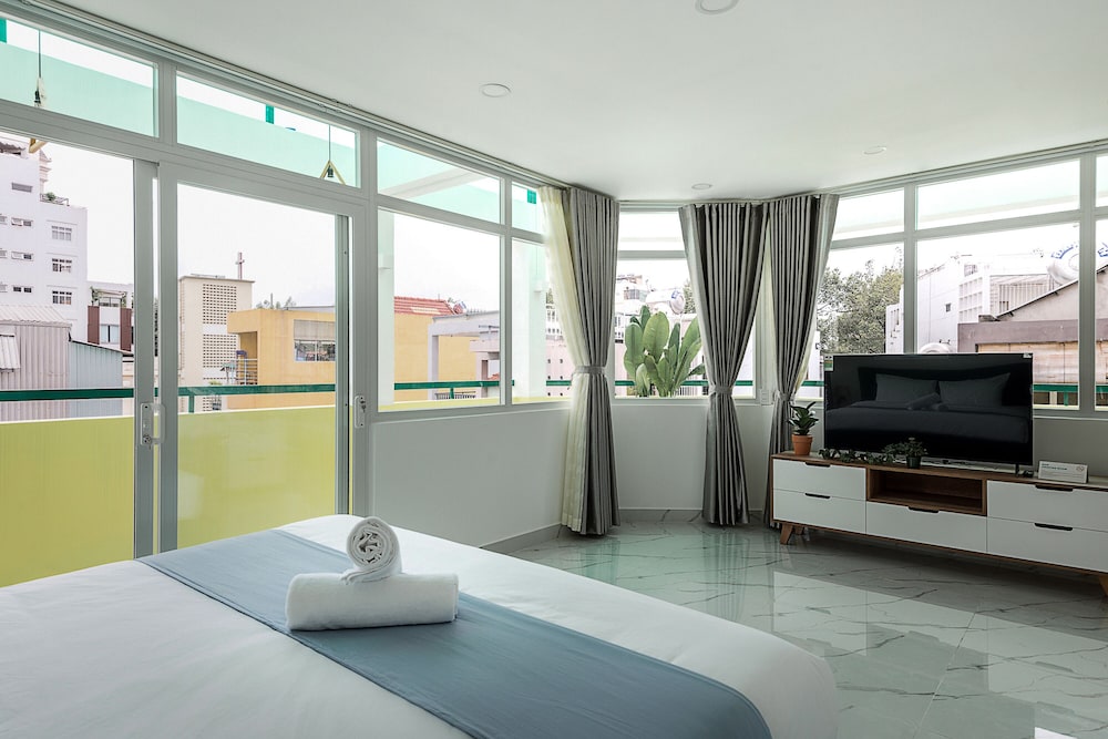 Cozrum Homes May's House