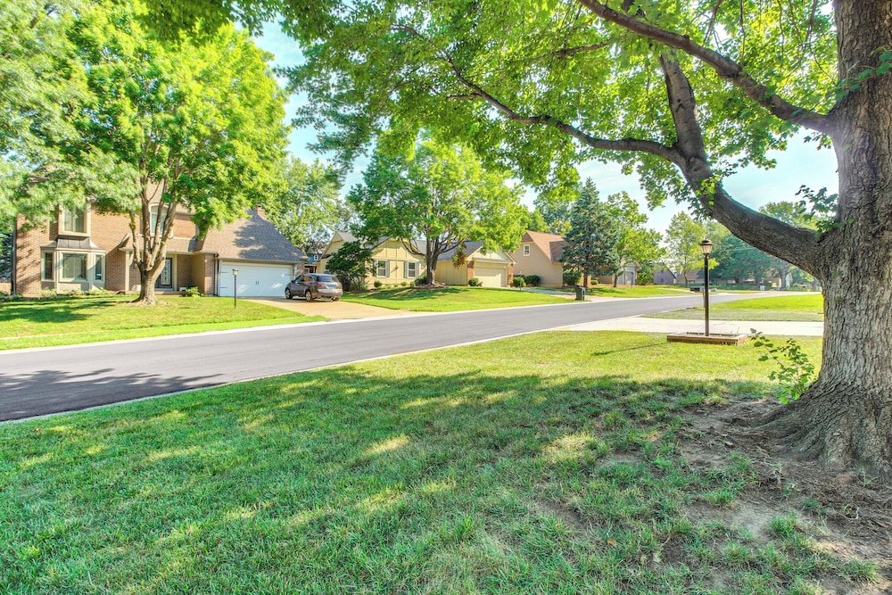 Overland Park Family Home w/ Game Room & Backyard!