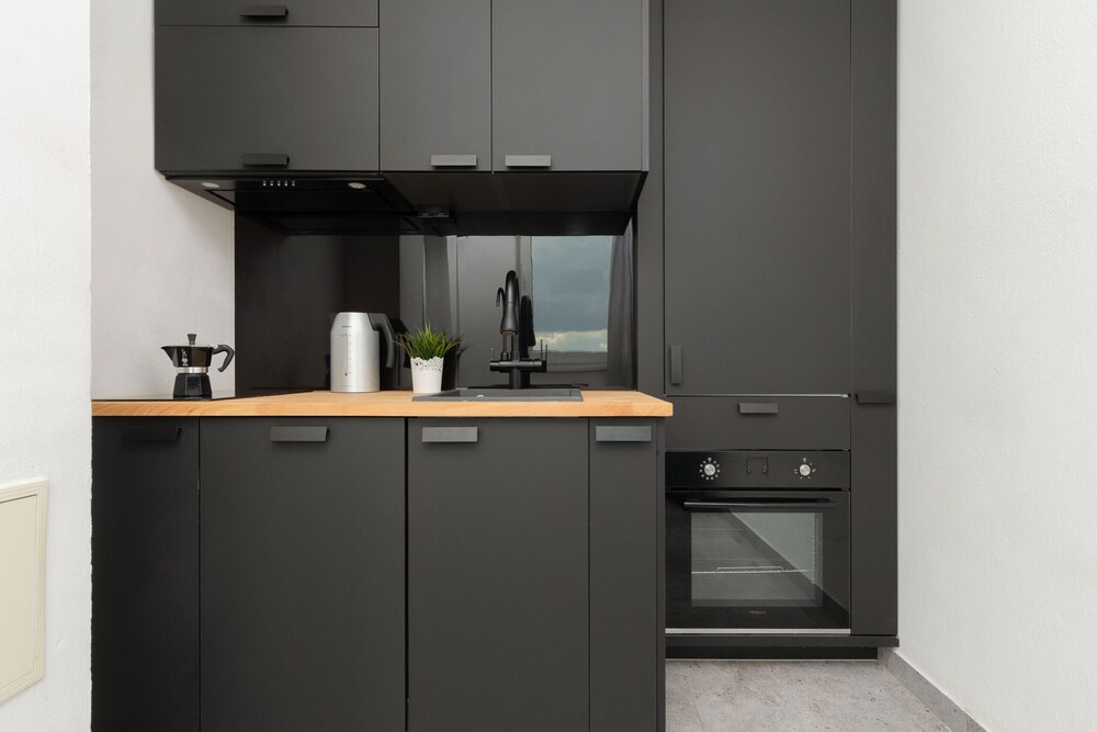 Apartment 1 km to Old Town by Renters view 2