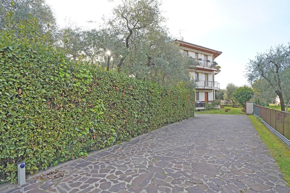 Photo 13