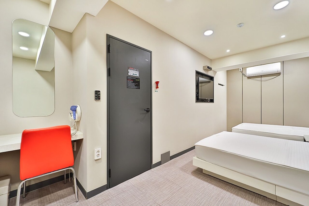 Top Motel