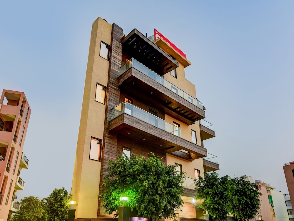 OYO Flagship 757 Blite Golf course road