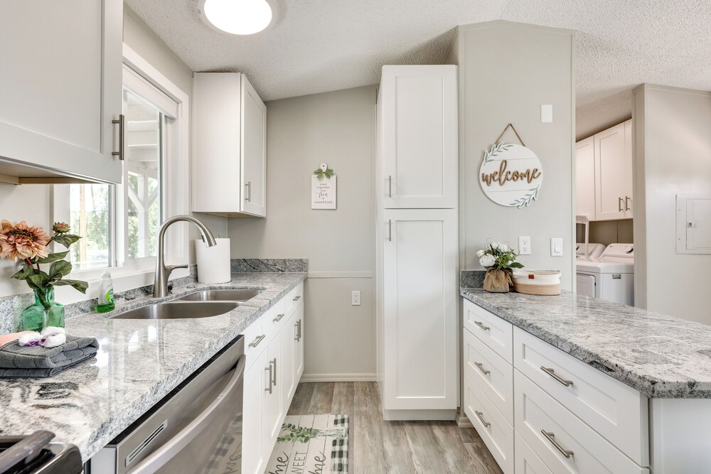 Steps to Sparkling Water: Bullhead City Getaway