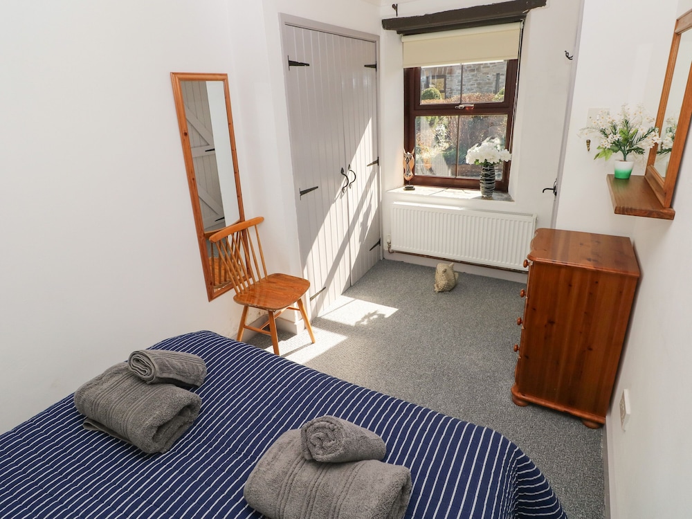 Corner Cottage