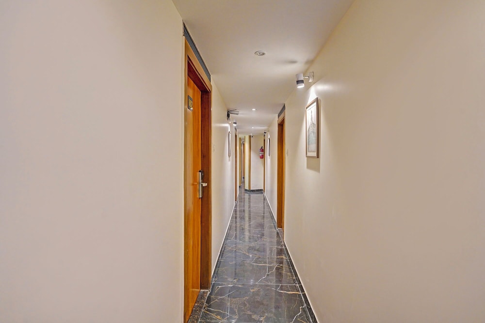 Fabhotel Sunrise Residency Sakinaka