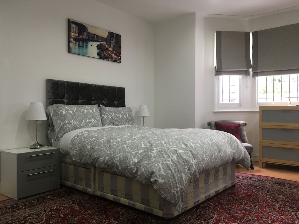 Luxurious Apartment in Kensington & Chelsea