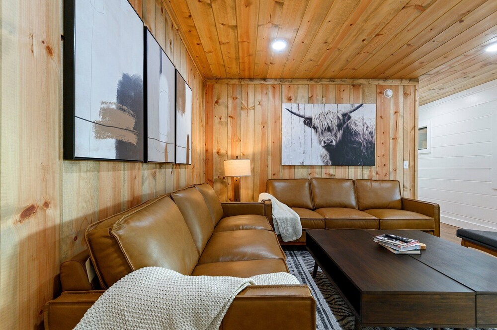 Luxury Retreat in Broken Bow
