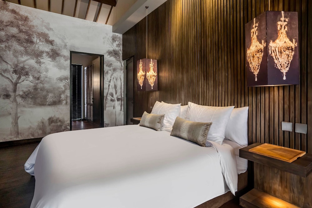 Umayam Luxury Townhouse 7 by Alfred in Bali - New Modern Luxury 3BR w Pool Near Pererenan Beach