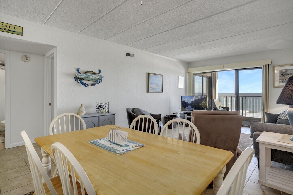 Even Keel 502 2 Bedroom Condo