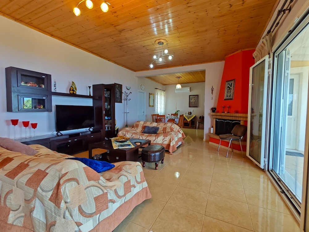 George s Panoramic View