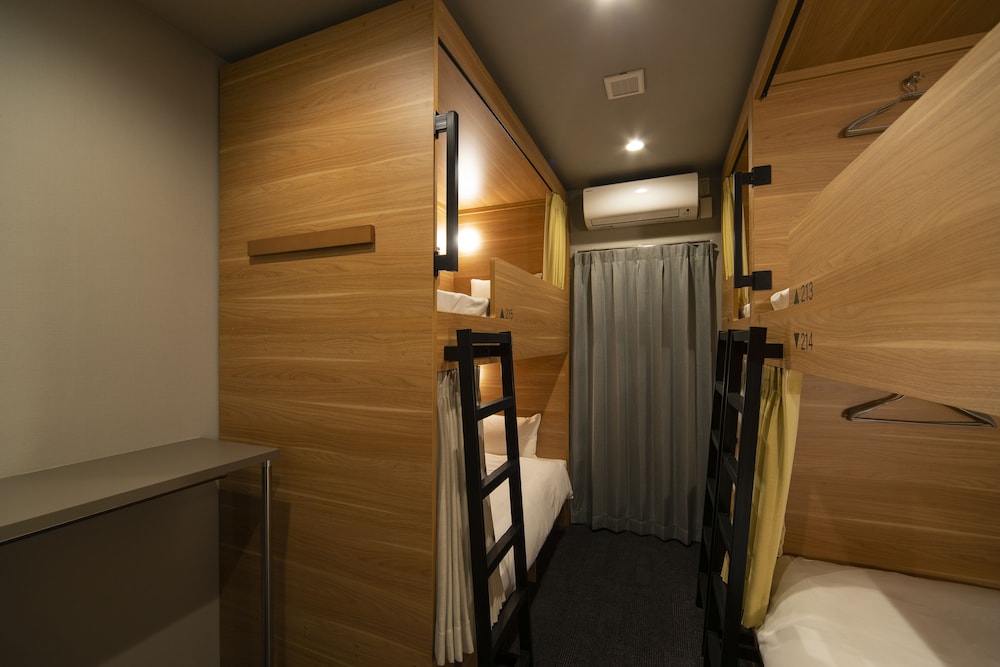 Grids Tokyo Ueno Hotel & Hostel 3