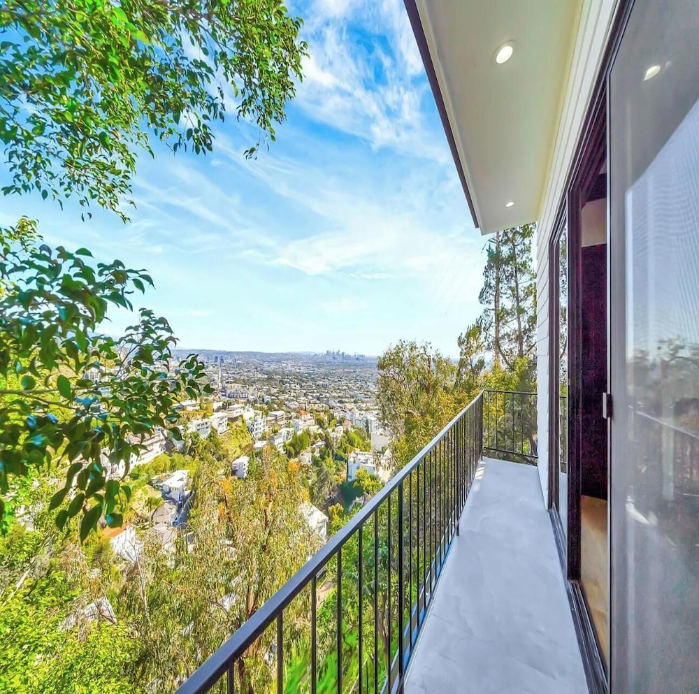 Skyview Estate - Stylish Hollywood Hideaway With Sweeping City Views