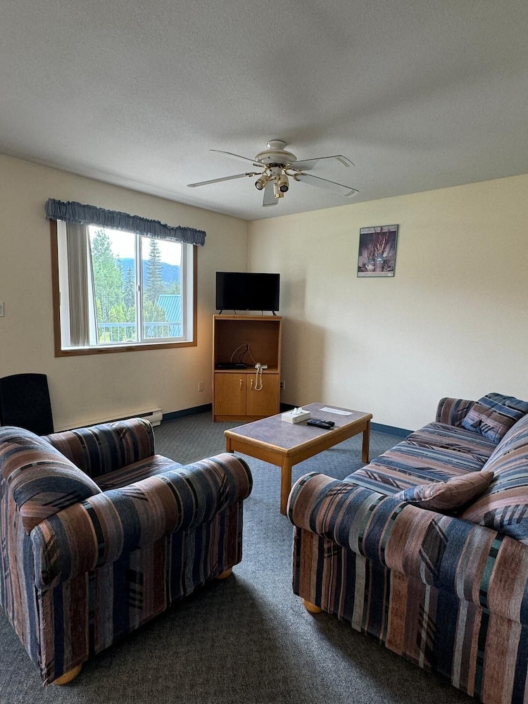 Blue River Motel