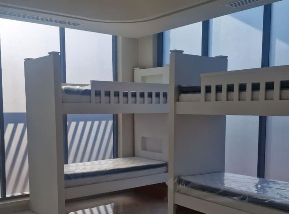 Nas Villa Luxury Hostels