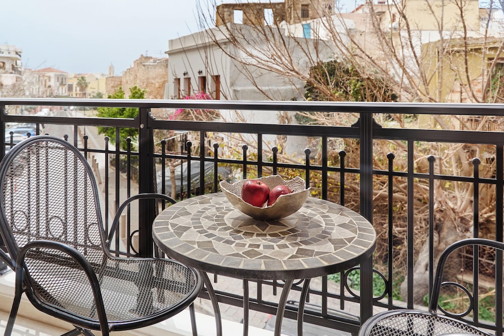 Nival Luxury Suites