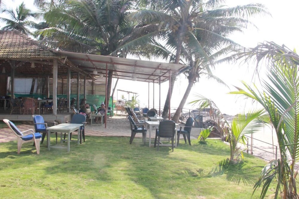 Sea View Resort